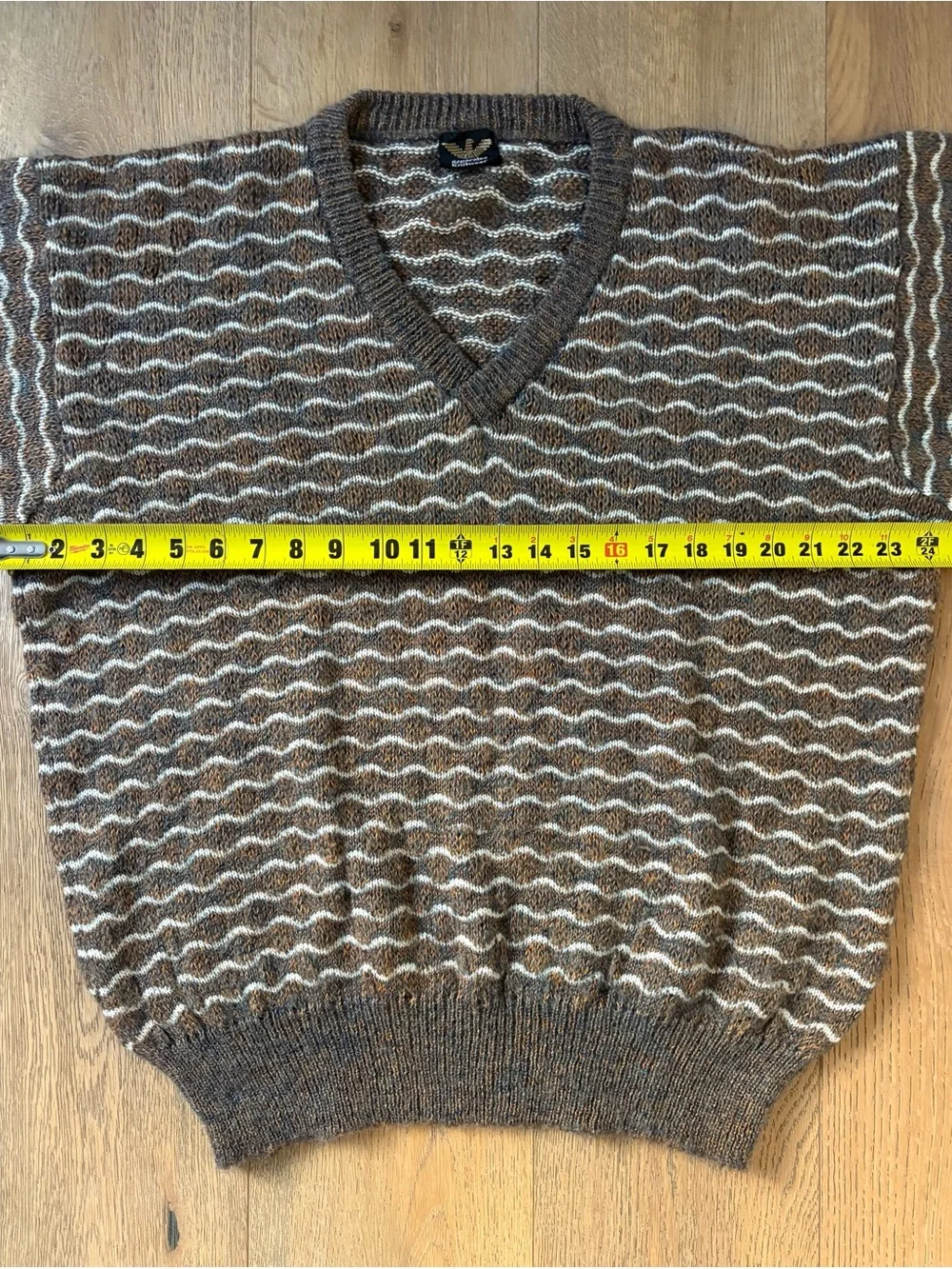 Giorgio Armani V-Neck Archival Vintage 80s GA Eagle Slouchy Mohair Wool Sweater